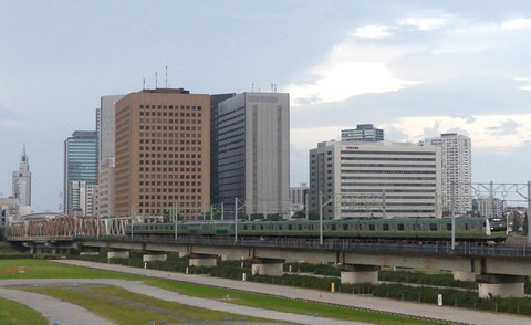 P1600363