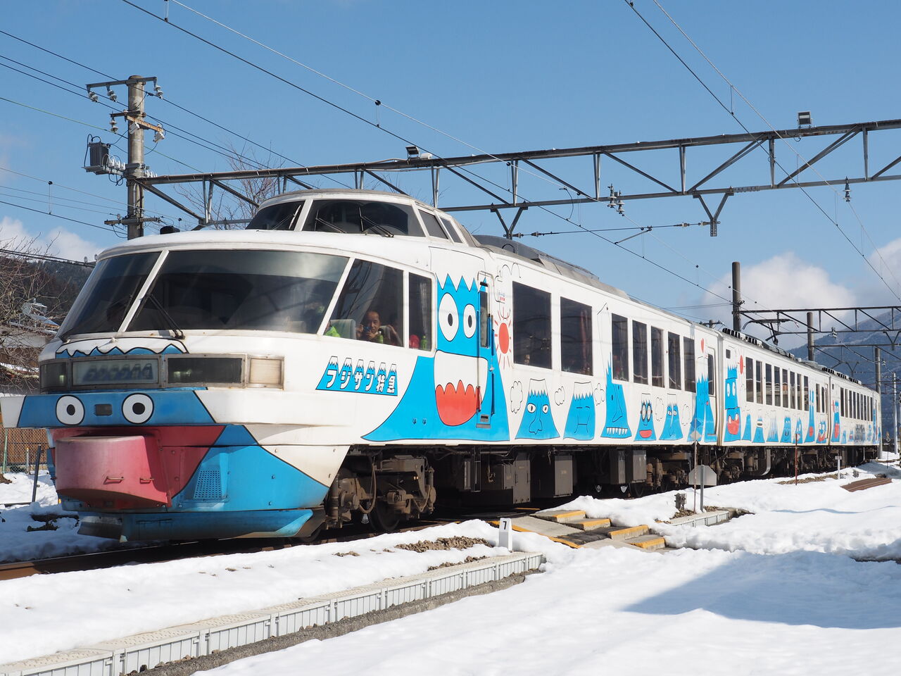 富士急行・2000系［フジサン特急］惜別乗車記（2回目）（H28.1.31