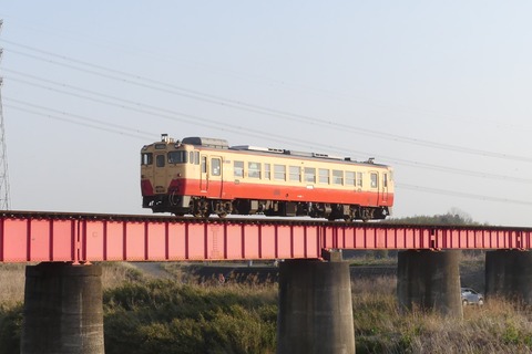 ➂ 8A キハ40-1 後追い