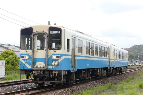 721D（斗賀野駅）（R3.4.24）