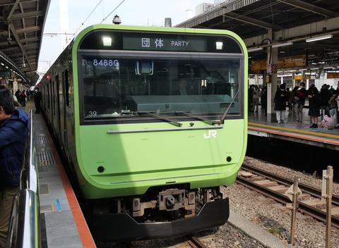 P1007577
