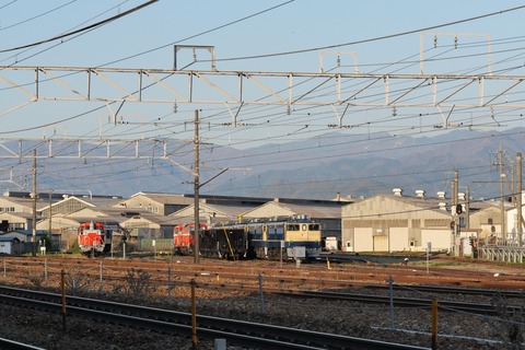 P1008858