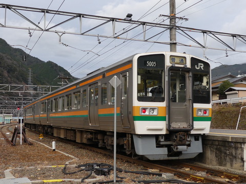 90cb8281-s.jpg