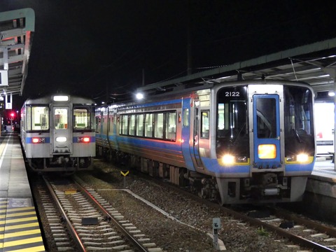 南風28・しまんと8　土佐山田