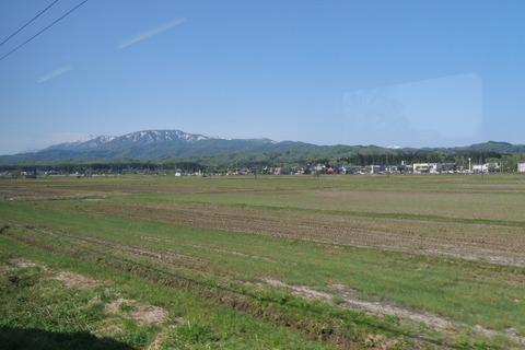 P1008742