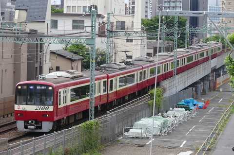 2100形72編成（急行）