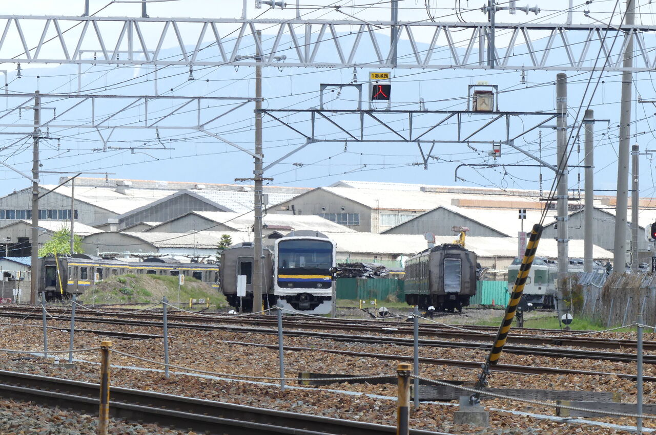 長野総合車両センター 本日 ５ ３ の廃車置場 ｔｏｍｏｄａｃｈｉｙａ鉄道日記
