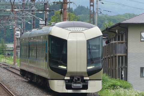 P1570455