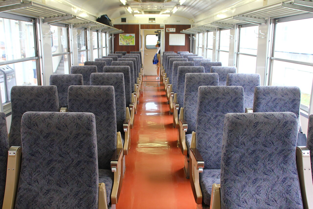 旅行記 : TOMODACHIYA鉄道日記