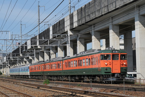 P1009189