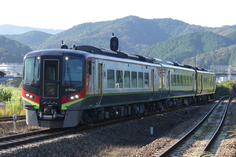P1370891