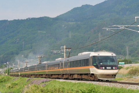P1009359