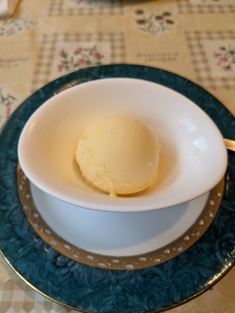 PXL_20250516_031741804
