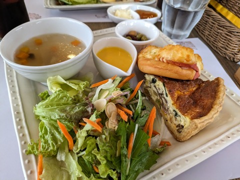 PXL_20230930_024444937