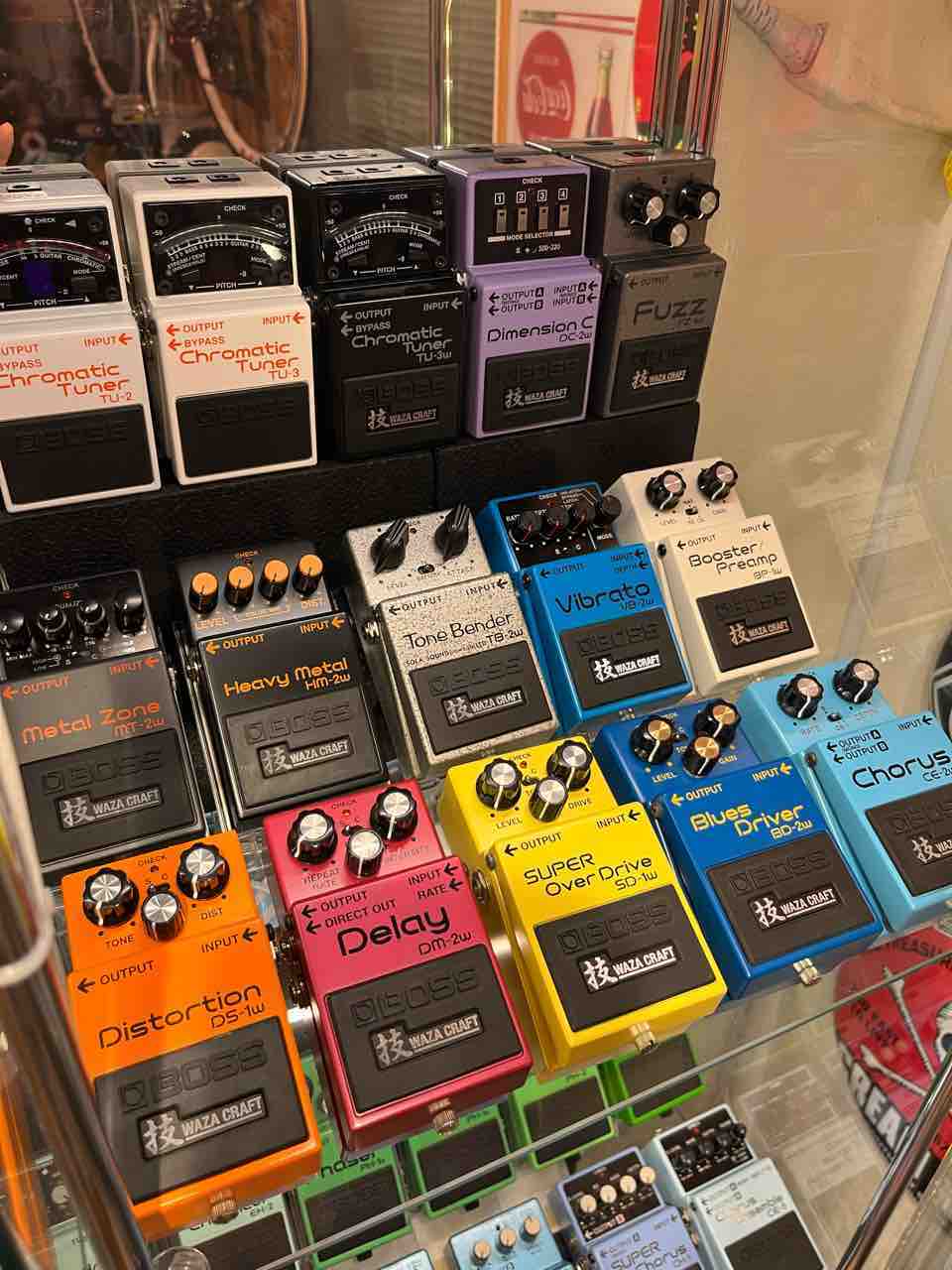 BOSS 古い空間系ペダルセット【バラ売り不可】 やはりBOSSのエフェクターに戻るのか【空間系編】♬ : 子守唄はHeavy