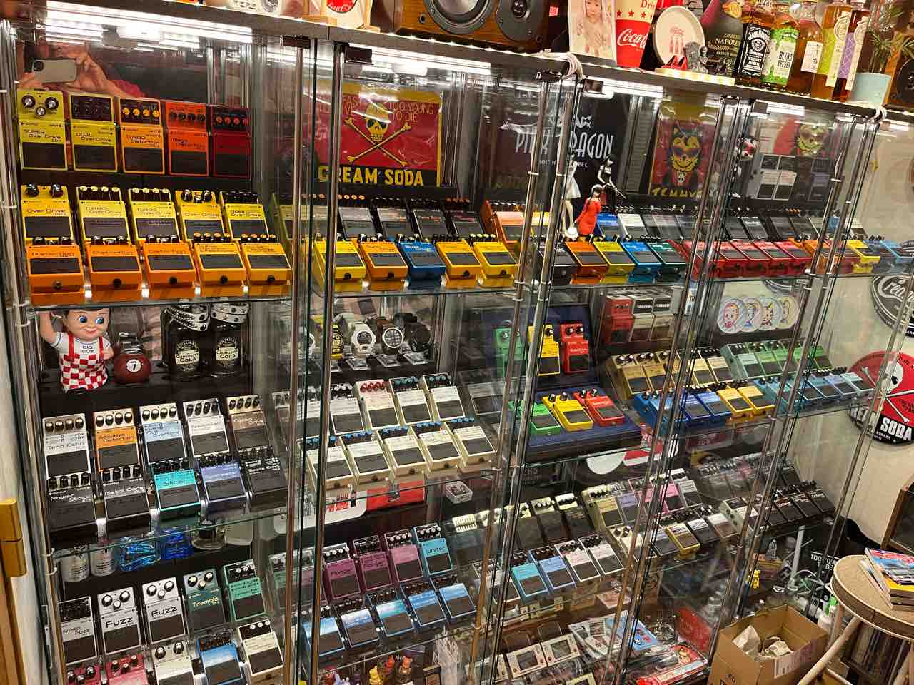 BOSS コンパクトエフェクター コレクション : 子守唄はHeavy Metal♫