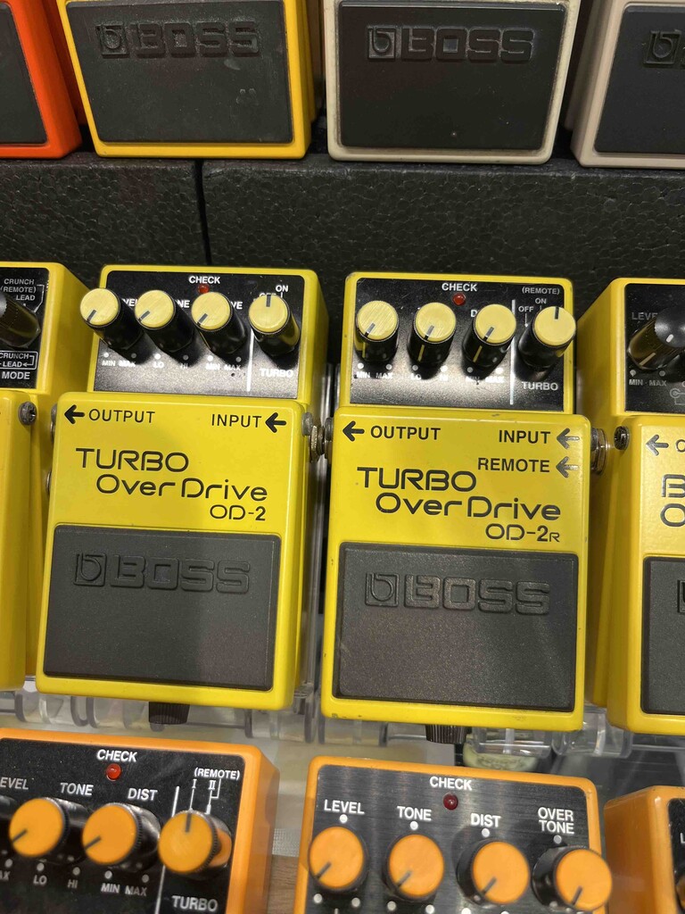 消費税無し BOSS Metal♫ 子守唄はHeavy : コレクション コンパクトエフェクター ベース