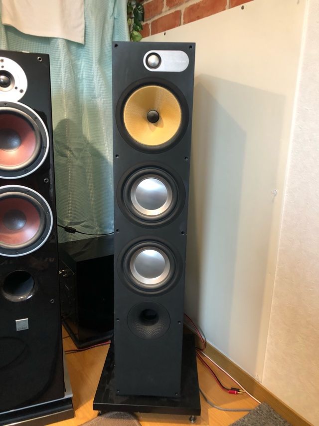 B W 683 子守唄はheavy Metal