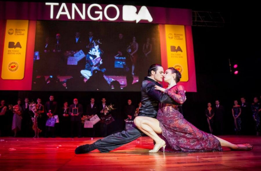 Tango Buenos Aires Festival Y Mundial タンゴフェスティバルとタンゴダンス世界選手権15 決勝戦無料チケット配布8月17日 主観的アルゼンチン ブエノスアイレス事情