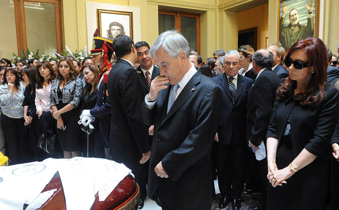 キルチネル前大統領との最後の別れ 主観的アルゼンチン ブエノスアイレス事情