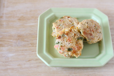 後期 鶏と野菜のハンバーグ (3)