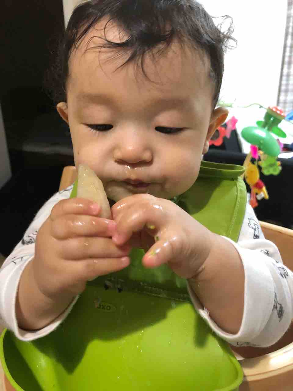 離乳食の果物 加熱は必要 保育園で働いていた管理栄養士藤原朋未がお届けする ママ楽ごはん