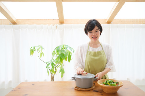 藤原朋未