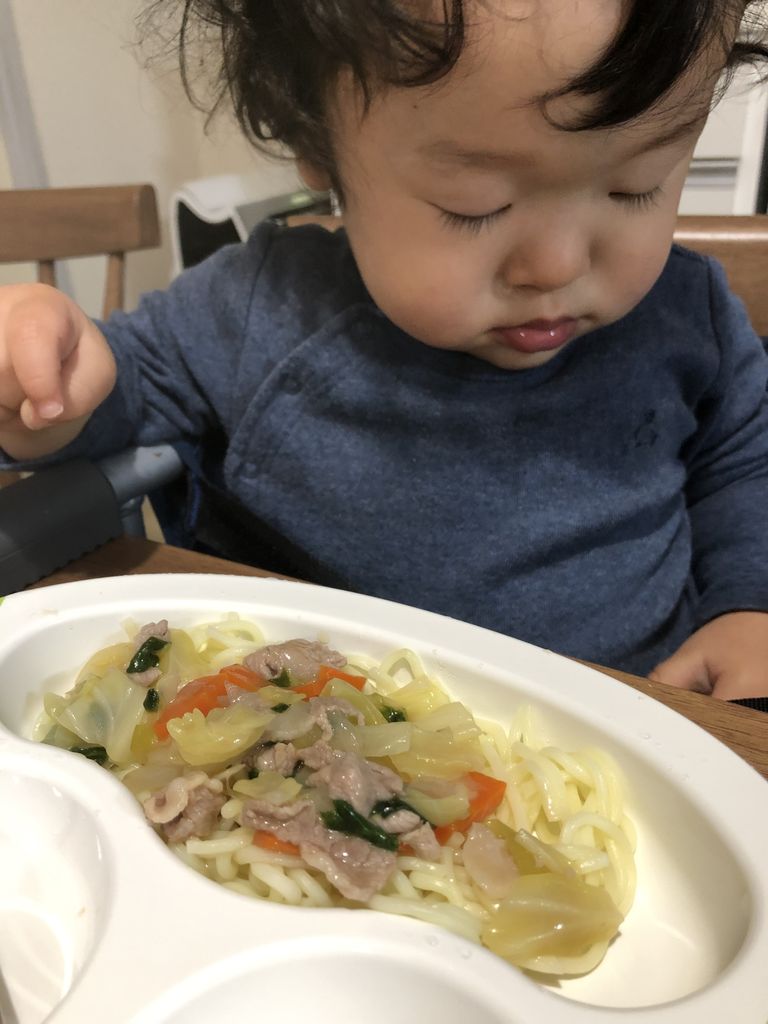 1歳からの 焼きそば どう作る 保育園で働いていた管理栄養士藤原朋未がお届けする ママ楽ごはん