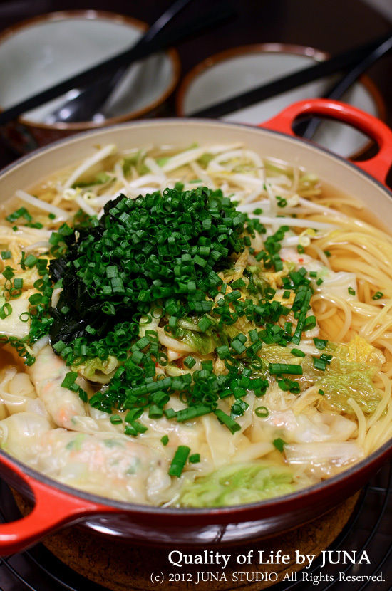 ワンタン鍋☆キムチ入り