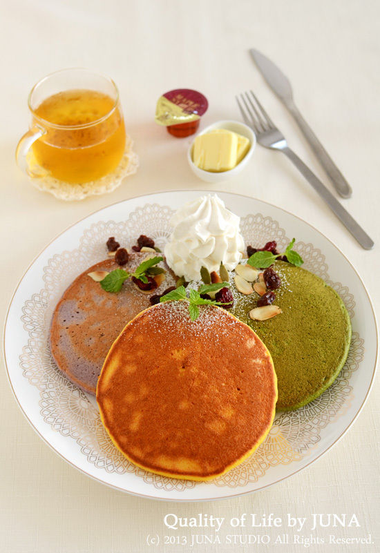 野菜パウダーでカラフルパンケーキ