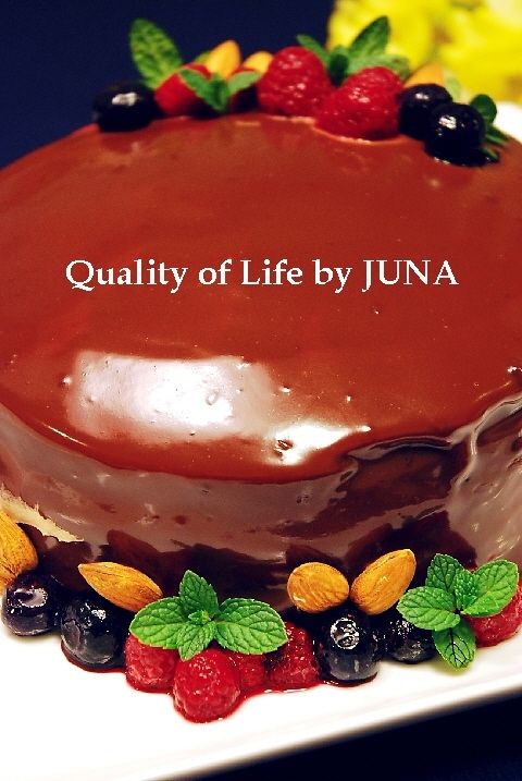 バレンタインに チョコレートケーキ ベリー添え Quality Of Life By Juna Powered By ライブドアブログ