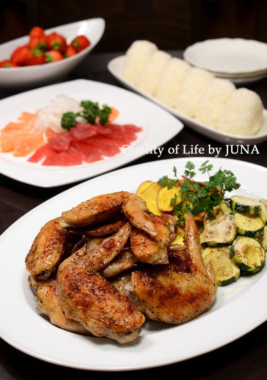 手羽先のグリル焼きなど