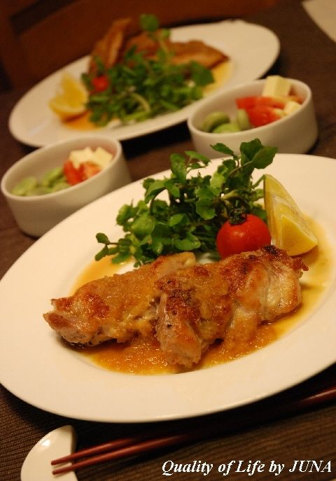 チキンステーキ☆柚子胡椒風味＆タマネギソースがけ