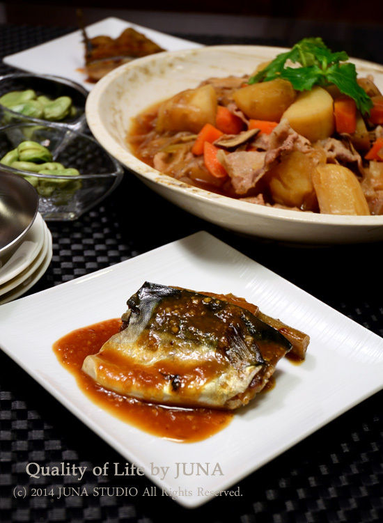 さばの味噌煮とか肉じゃがとか。