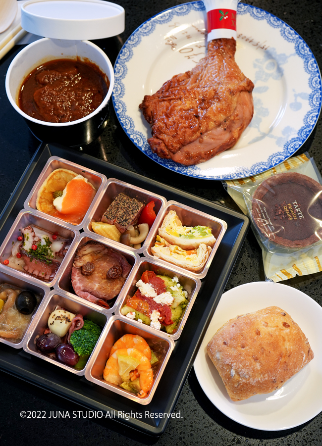 今日はライブドアブログ忘年会、明日はJUNAOKお楽しみ会!