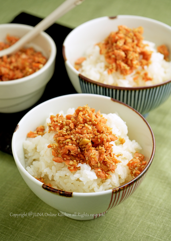 しょうがとごま香る自家製鮭フレーク