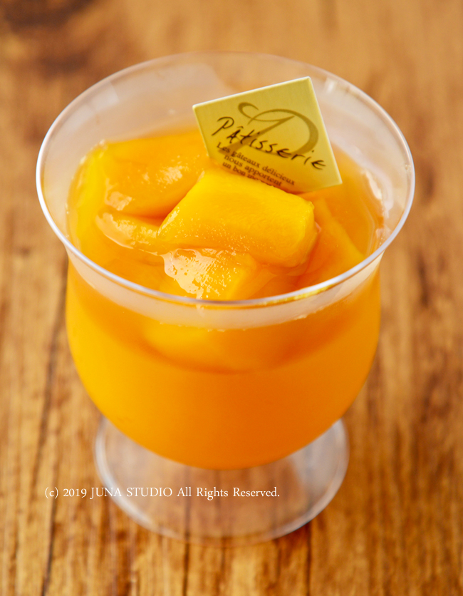 mango-j7b