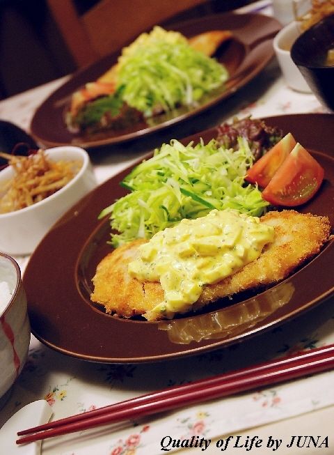 「なんでもマヨ料理」ダイエットなささみのチーズ入りカツ～まろやかエッグソースで～