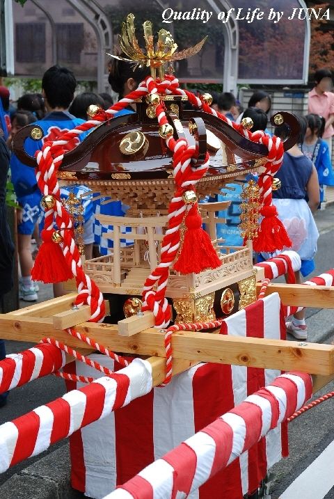 mikoshi1.jpg