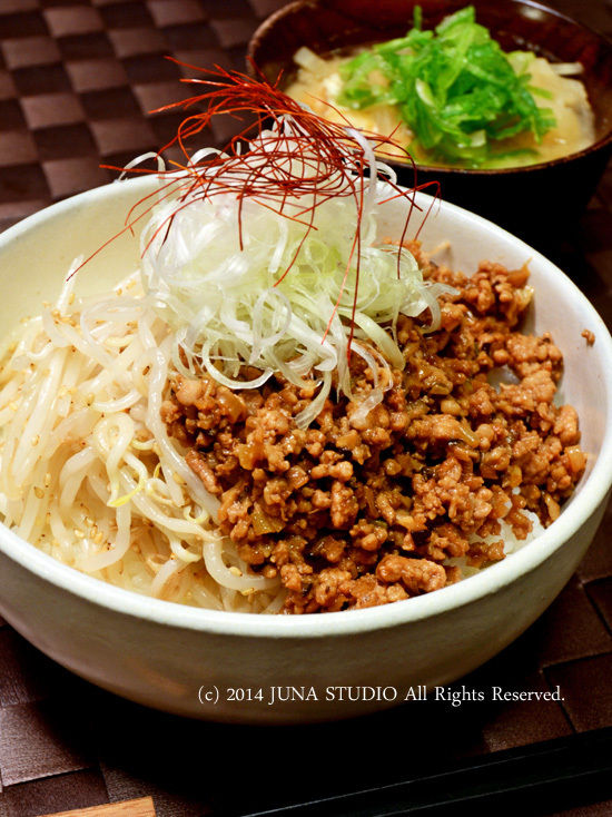 【簡単】和そぼろ丼