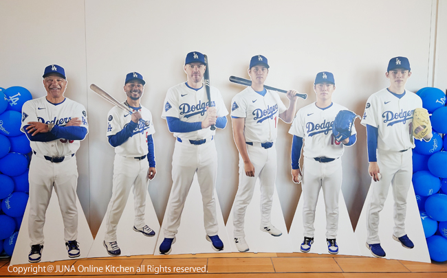 Dodgers-ten-b