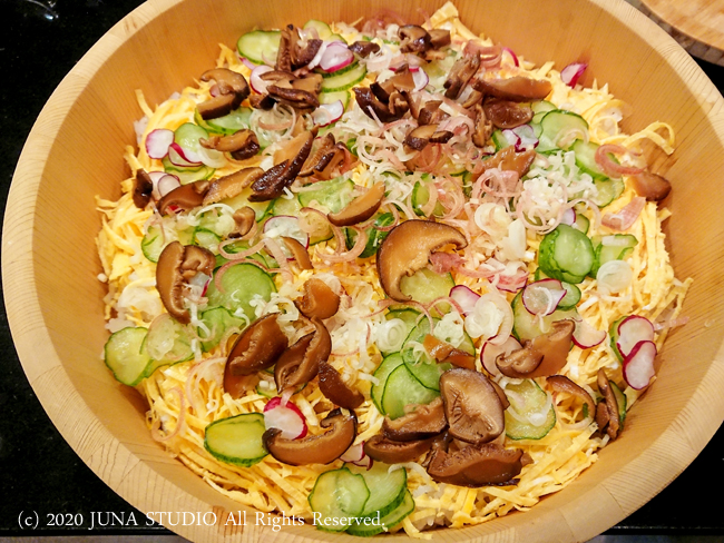 tirashisushi1020d