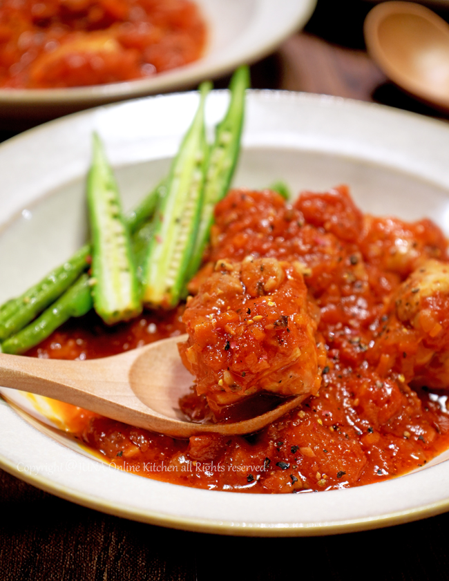 ck-tomatoni08253