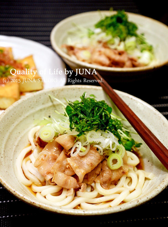 【温でも冷でも】豚肉の梅わさび和えのっけうどん