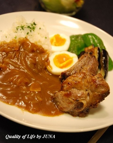 カレーワンプレート　スペアリブの香草焼き添え