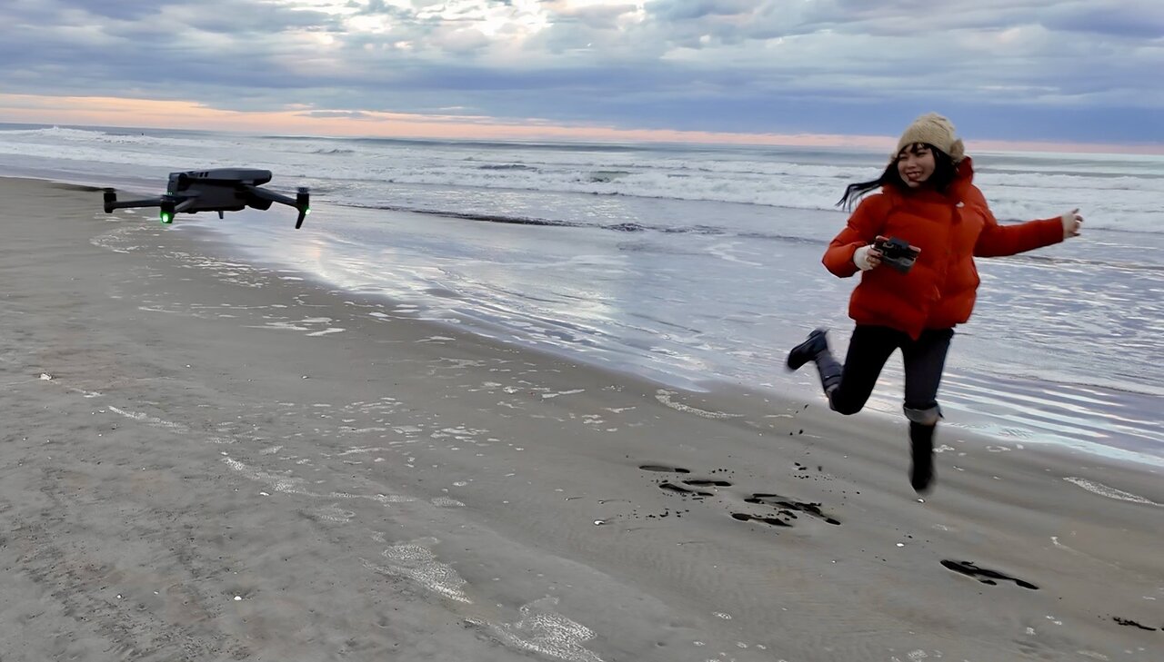 とまことドローン