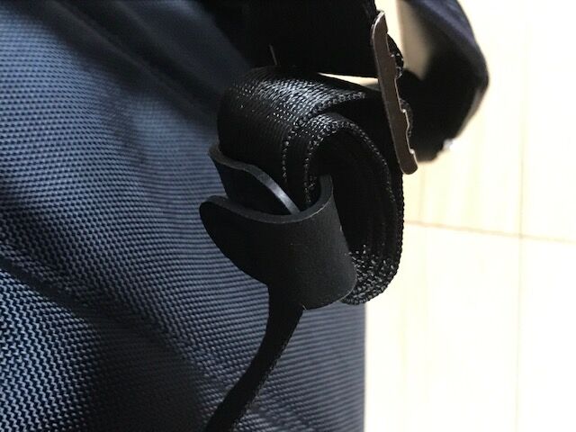 リュックの肩紐の余り 100均製品で解決 家でリラックスのblog リュックの肩紐の余り 100均製品で解決 家でリラックスのblog