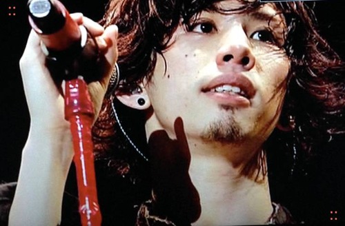 「ONE OK ROCK」のボーカルTaka