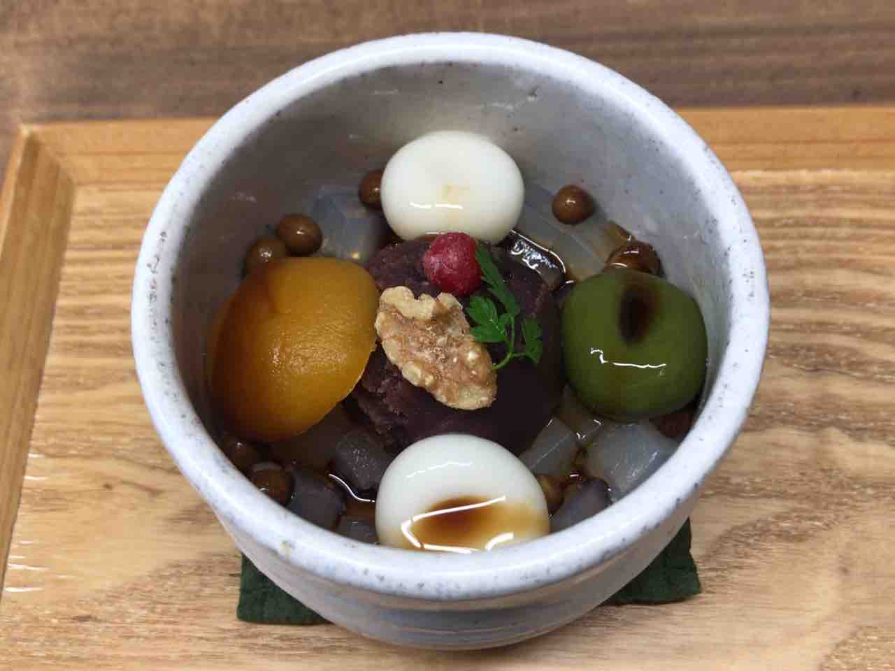 曳舟 あんみつの深緑堂 趣味の為に生きて行く