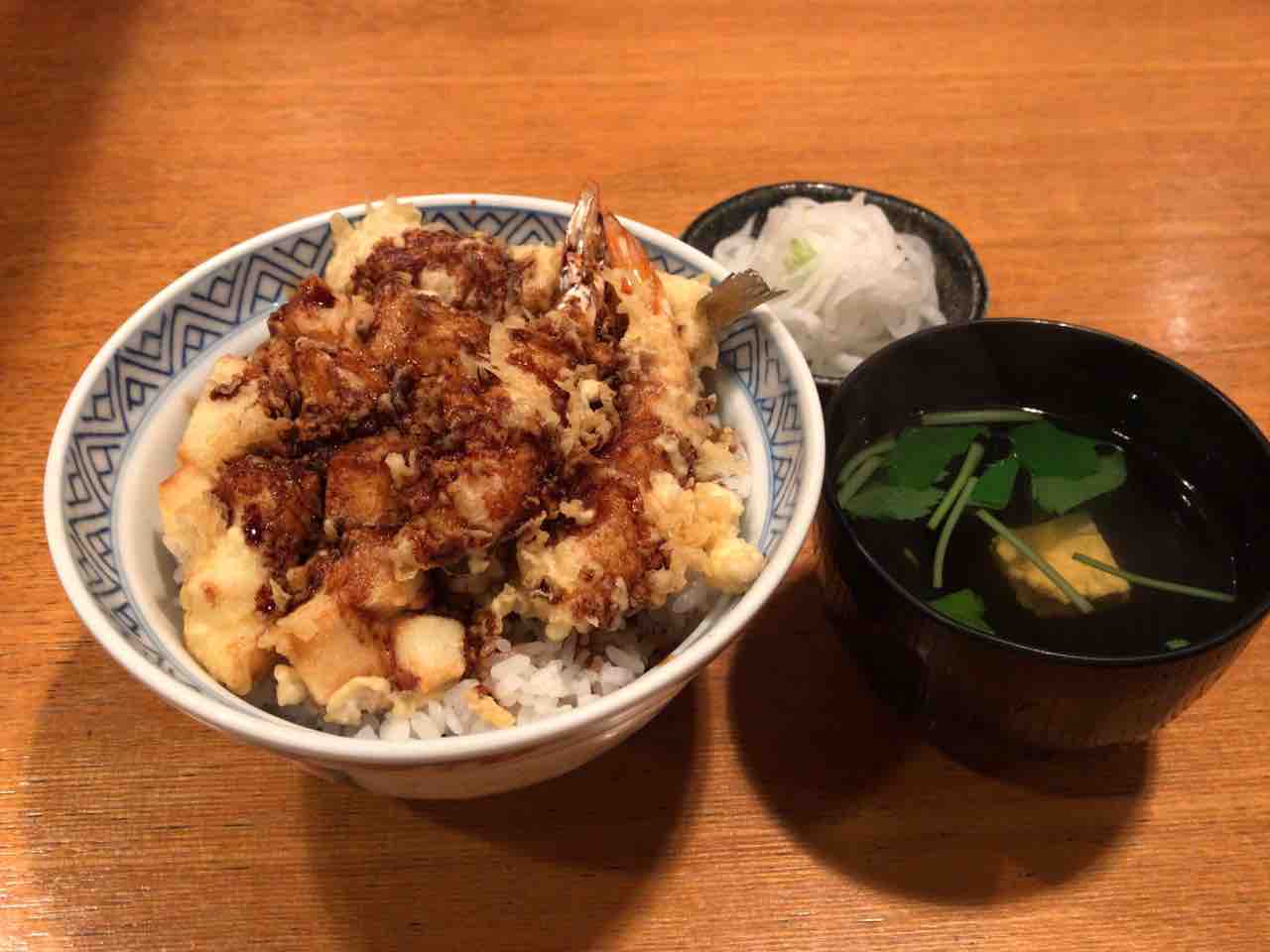 新宿三丁目 趣味の為に生きて行く 新宿三丁目 趣味の為に生きて行く